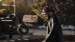 عاشقانه فصل اول ، سکانس تعقیب گیسو توسط رضا و درگیری آنها