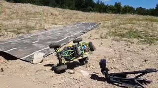 مانوور زیبای ماشین کنترلی wltoys 12428/ایستگاه پرواز