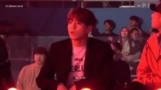 ریعکشن:|کوکی به مامامو.-.[ bts - mamamoo - kookie ]