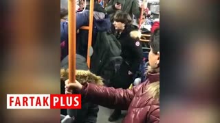 واکنش جالب زن جوان به چند مرد هوسباز در اتوبوس!