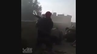 کاری که اون کرد دشمن نکرد