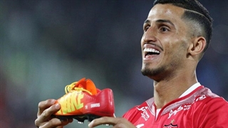 گل اول پرسپولیس به صنعت نفت آبادان توسط علی علیپور (پاس گل اروپایی ماریو بودیمیر)