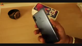 نقد و بررسی گلکسی M30