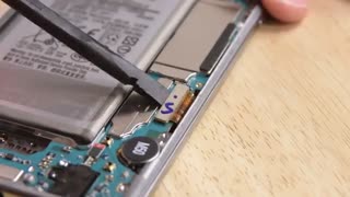 کالبدشکافی گلکسی S10 و S10+ سامسونگ توسط ifixit - سخت‌افزارمگ