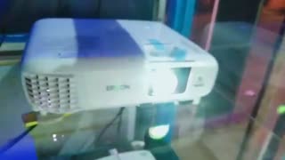 نمونه تصویر ویدئو پروژکتور EPSON EB-U05