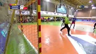 دیدار تیم های استوابخارست و دینامو بخارست در نیمه نهایی جام حذفی رومانی2018/19