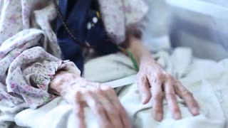 کلیپ زیبای خونه مادربزگه