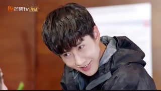 سریال آقای شناگر قسمت ۱۳ با زیرنویس فارسی با بازی مایک آنجلو (فیلمو دیدی لایک کن )