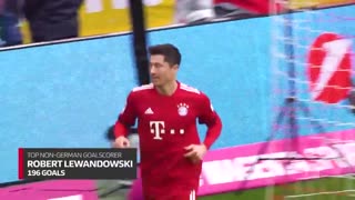 رابرت لواندوفسکی برترین گلزن خارجی تاریخ بوندسلیگا آلمان