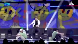 [예능연구소 직캠] TXT - CROWN, 투모로우바이투게더 - 어느날 머리에서 뿔이 자랐다 @Show! Music Core
