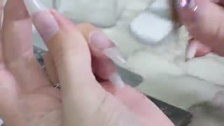 آموزش کاشت ناخن - آموزش ترمیم ناخن - زیبایی سنتر