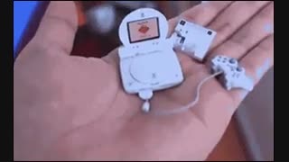 هه باهاش بازی هم می کنن