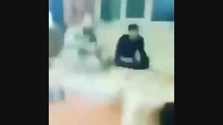 سه تا سکته رو زد بیچاره