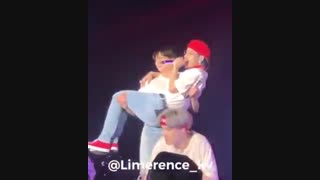 بغلـ عروسـ دوماااااادیــT-Tــــ(vkook/taekook/BTS/بی تی اس/تهکوک/vkook is real)