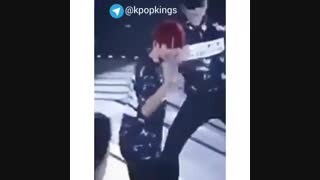 اکسو بکهیونم دیه فارسی میرقصه^^