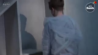 سلام من برگشتم با یک بنگتن بوی از جیمین