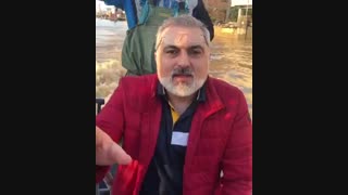 جراح مغز خواننده بازیگر شاعر و مجری از مناطق سیل‌زده پست می‌گذارد