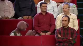 جناب خان و تعلیم رانندگی
