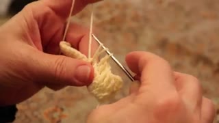 آموزش بافتنی و قلاب بافی ( کش باف زیر و  رو ) توسط خانم منیژه غفاری