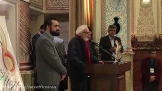 استاد جمشید مشایخی در مراسم رونمایی پوستر پرواز
