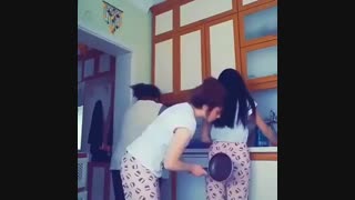 شوخی خرکی دخترا