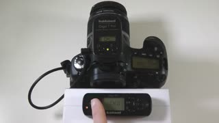 ریموت کنترل هنل-کار با ریموت کنترل-اجاره دوربین و تجهیزات سینمایی پارس لنز