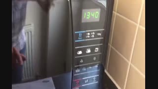 مایکروویو 20 لیتری سامسونگ ME731 ساکوکالا