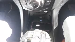 شارژر وایرلس سانتافه ix45 2014 - ماهان اسپرت