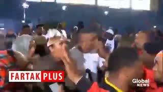 سیاستمدارانی که در برنامه زنده صندلی به هم پرتاب کردند