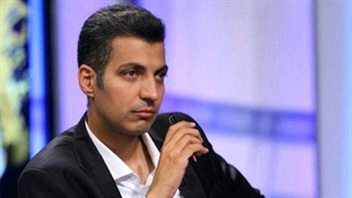 مصاحبه عادل فردوسی پور با ژاوی در فرودگاه امام خمینی