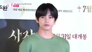 ویدیوی منتشر شده از تهیونگ در اکران ویژه ی دراما (Divine fury) برای حمایت از پارک سوجون:)