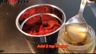 کلیپ آموزش تهیه رژلب خانگی با لبو و عسل