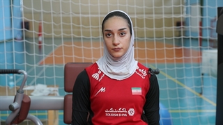 گپ و گفت با هاله متقیان لیبروی تیم ملی والیبال بانوان ایران، پیش از رقابت‌های قهرمانی آسیا