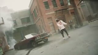 موزیک ویدیو dance with some body ازbebe rexha