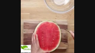 نحوه تهیه سالاد سالم تابستانی - سالاد هندوانه با پنیر فتا و خیار - سبزی لاین