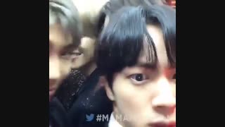 Bts انگاربرای اولین بار دوربین می بینن :))
