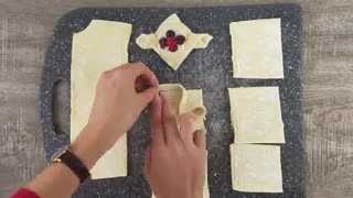 طرز تهیه تارتلت با خمیر هزارلا