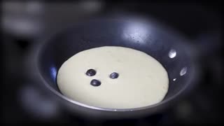 طرز تهیه پنکیک بلوبری