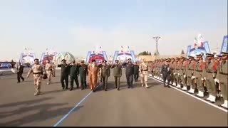 مراسم ادای احترام فرمانده کل قوا به محضر شهدا  و اجرای سان