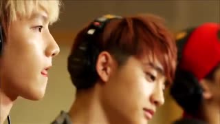 EXO*open arms