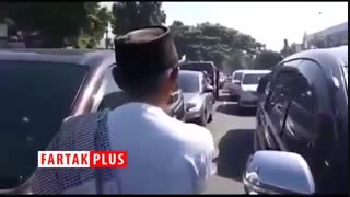 گدایی که شاسی سوار از آب درآمد!