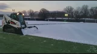 نحوه برف روبی چمن مصنوعی