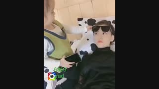 دزدی یواشکی بچه از مامان بخاطره بازی موبایل