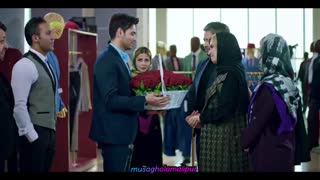 سکانسی از قسمت ۱۴ سریال مانکن